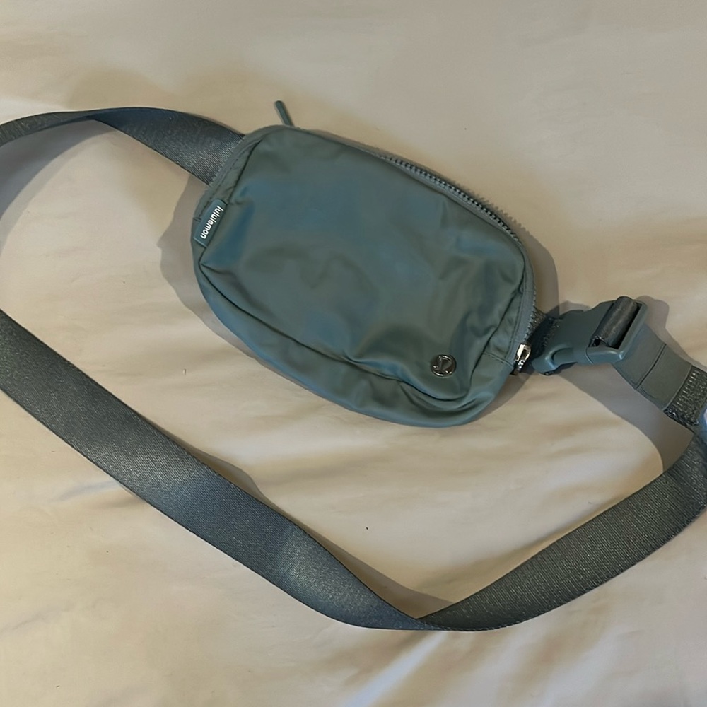 Lululemon Fanny Pack